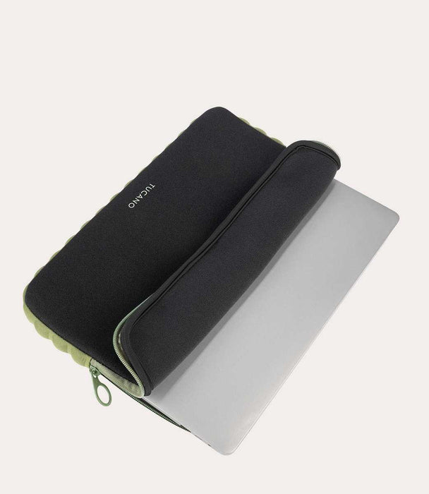 Tucano - Offroad Sleeve for Laptop  15.6" & 16", Black